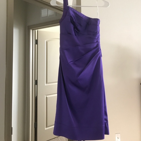 Phoebe Couture sz 0 - Picture 4 of 7